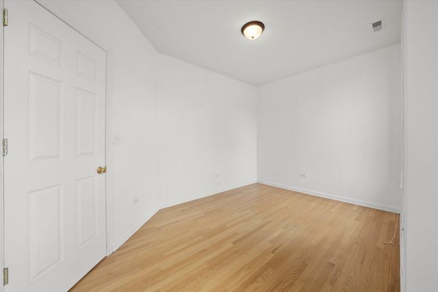 716-718 W 51st Street, Chicago, IL 60609