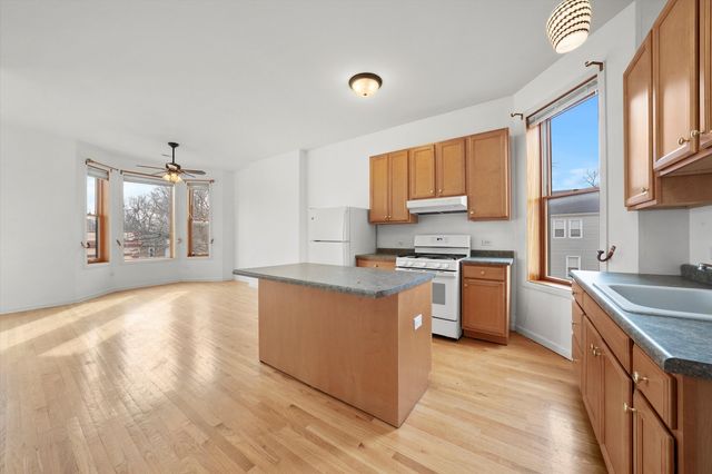 716-718 W 51st Street, Chicago, IL 60609