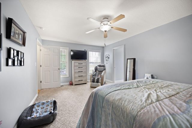 84 Elm Loop, Hustonville, KY 40437