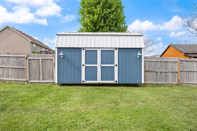84 Elm Loop, Hustonville, KY 40437