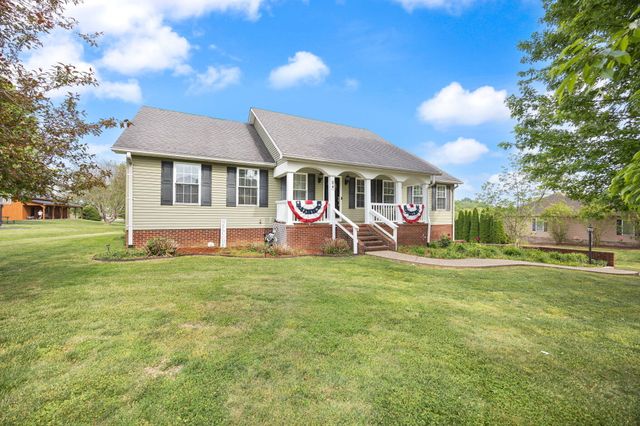 84 Elm Loop, Hustonville, KY 40437