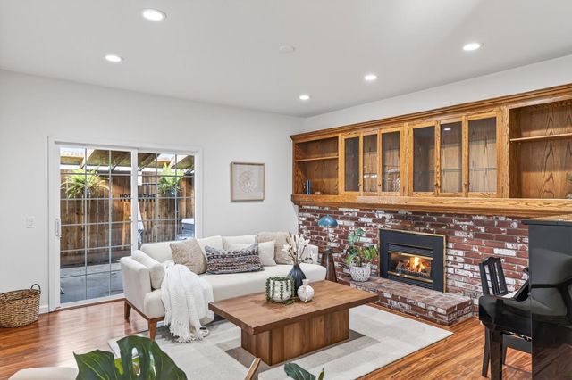 3049 Sunrise Circle, Marina, CA 93933