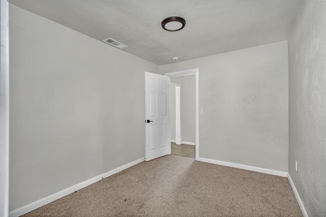 317 W Alluvial, Pinedale, CA 93650