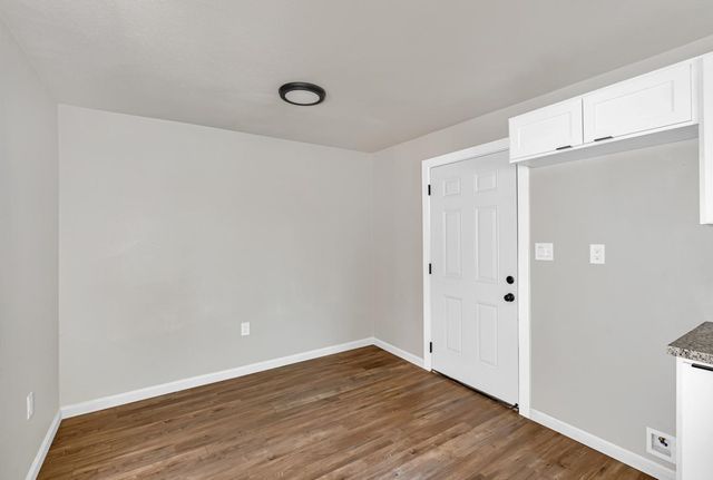 317 W Alluvial, Pinedale, CA 93650