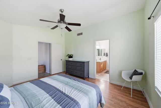 3819 W CHAMA Drive, Glendale, AZ 85310