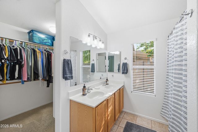 3819 W CHAMA Drive, Glendale, AZ 85310