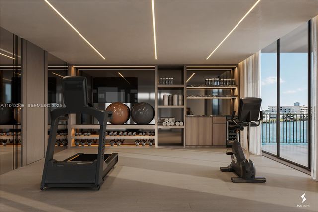 600 88th St, Surfside, FL 33154