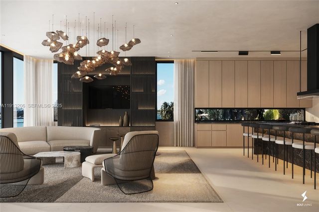 600 88th St, Surfside, FL 33154