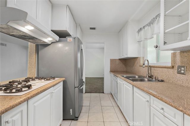 1229 S Arapaho Drive, Santa Ana, CA 92704