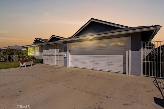 1229 S Arapaho Drive, Santa Ana, CA 92704