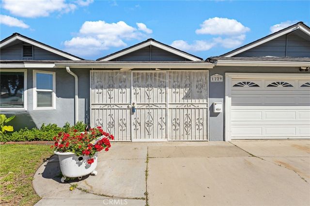 1229 S Arapaho Drive, Santa Ana, CA 92704
