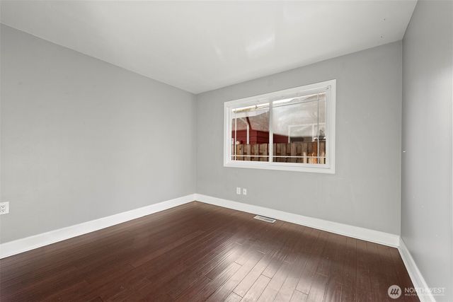 14341 109th Avenue NE, Kirkland, WA 98034