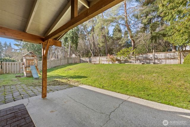 14341 109th Avenue NE, Kirkland, WA 98034