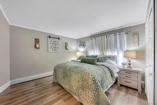 101 Constellation Road, Levittown, NY 11756