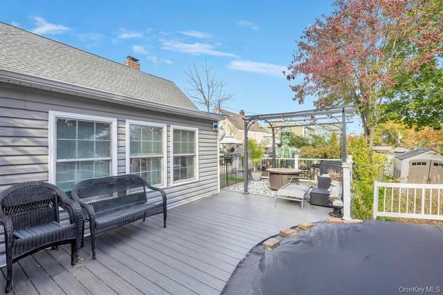 101 Constellation Road, Levittown, NY 11756