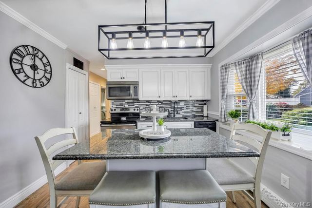 101 Constellation Road, Levittown, NY 11756