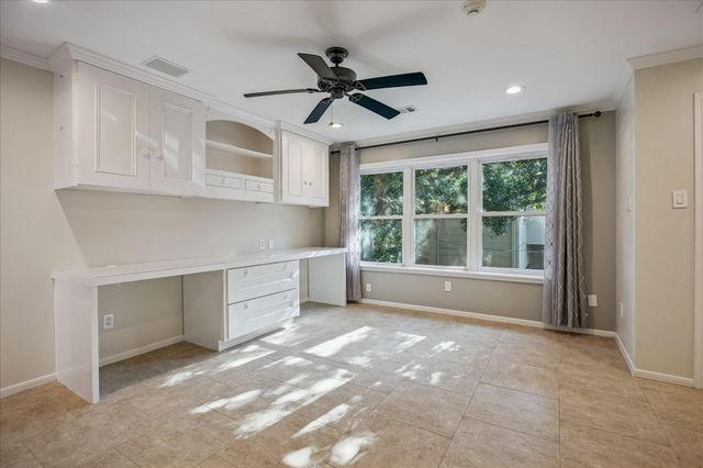 4119 Amherst Street, West University Place, TX 77005