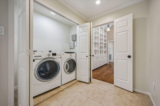 4119 Amherst Street, West University Place, TX 77005