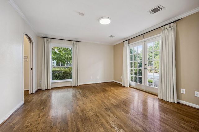 4119 Amherst Street, West University Place, TX 77005