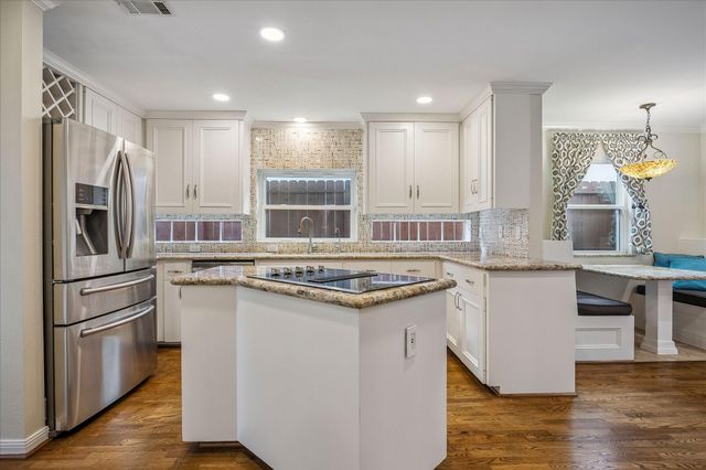 4119 Amherst Street, West University Place, TX 77005