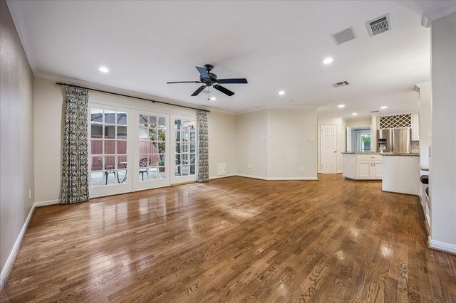 4119 Amherst Street, West University Place, TX 77005