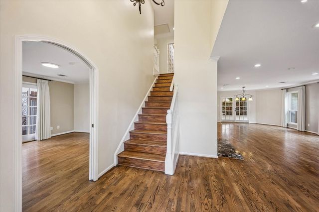 4119 Amherst Street, West University Place, TX 77005