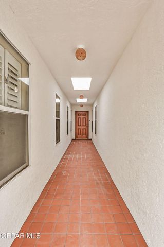 228 CASAS BELLA Lane, Santa Teresa, NM 88008