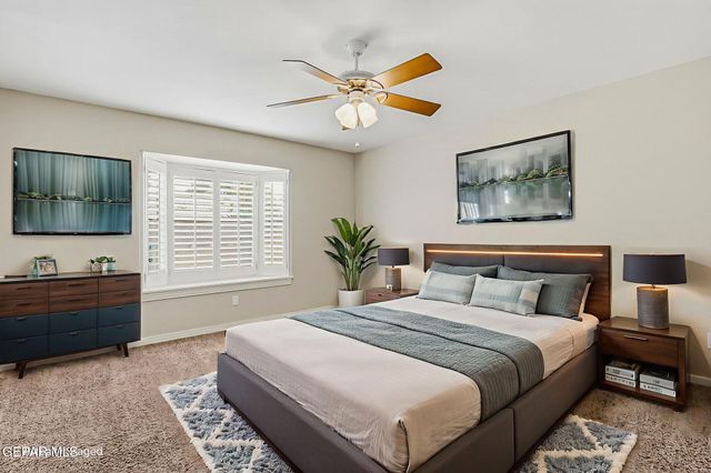 228 CASAS BELLA Lane, Santa Teresa, NM 88008