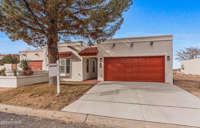 228 CASAS BELLA Lane, Santa Teresa, NM 88008