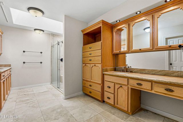 228 CASAS BELLA Lane, Santa Teresa, NM 88008