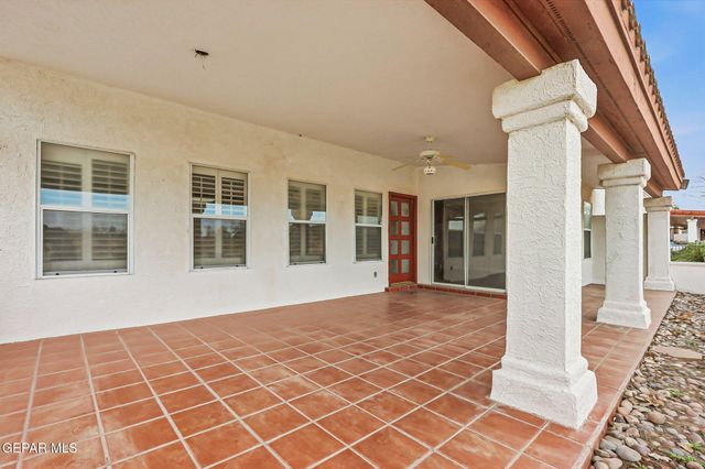 228 CASAS BELLA Lane, Santa Teresa, NM 88008