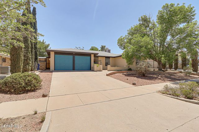 4348 LOMA HERMOSA Drive, El Paso, TX 79934