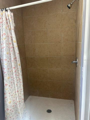 4623 60TH STREET E, Bradenton, FL 34203