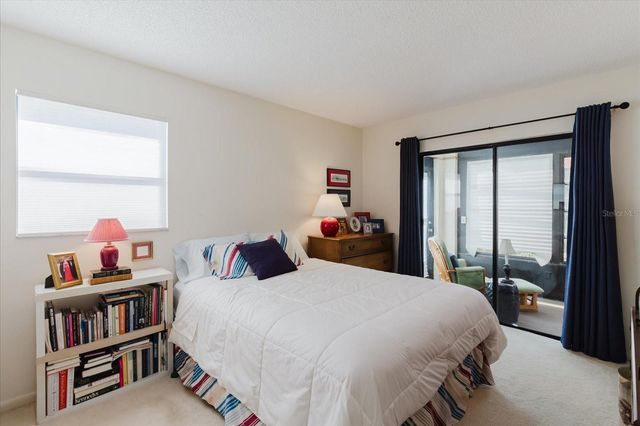 1201 HAMMOCK PINE BOULEVARD 1201, Clearwater, FL 33761