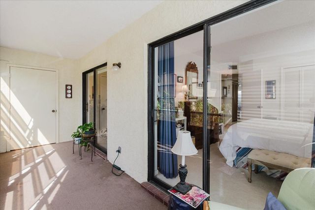 1201 HAMMOCK PINE BOULEVARD 1201, Clearwater, FL 33761