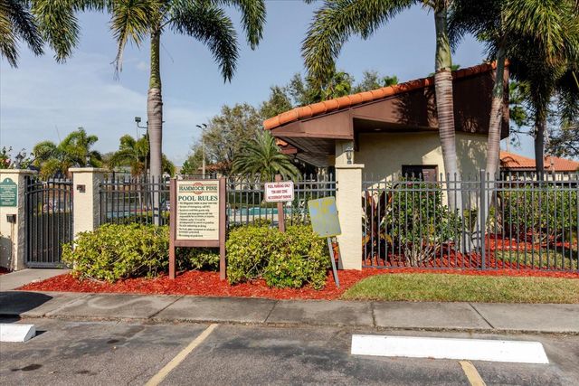 1201 HAMMOCK PINE BOULEVARD 1201, Clearwater, FL 33761