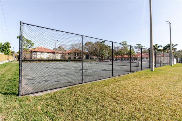 1201 HAMMOCK PINE BOULEVARD 1201, Clearwater, FL 33761