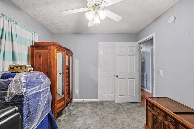2022 Gardendale Dr, Murfreesboro, TN 37130