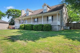 2022 Gardendale Dr, Murfreesboro, TN 37130