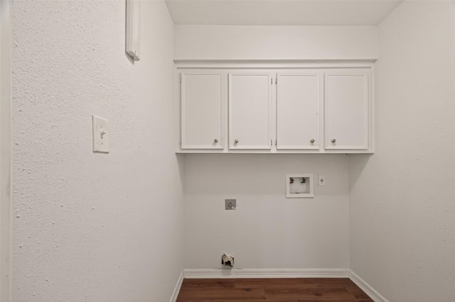 7655 S Braeswood Boulevard 47, Houston, TX 77071