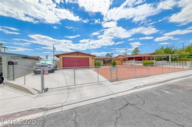 861 East Hacienda Avenue, Las Vegas, NV 89119