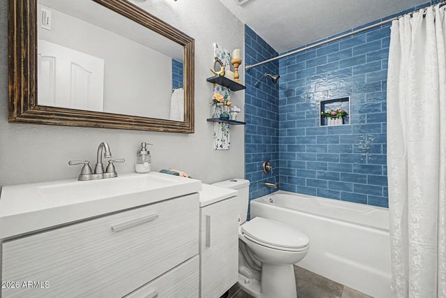 5104 N 32ND Street 123, Phoenix, AZ 85018