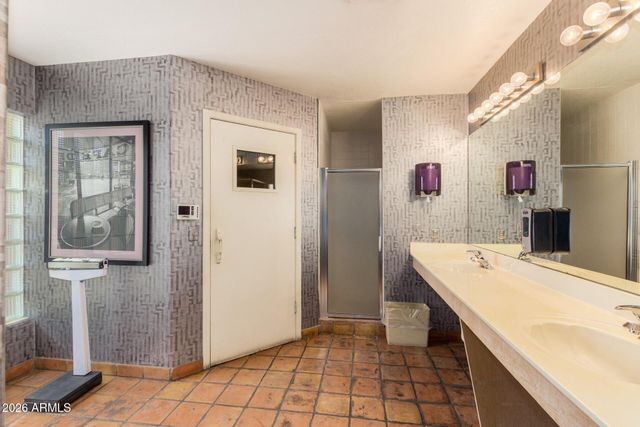 5104 N 32ND Street 123, Phoenix, AZ 85018