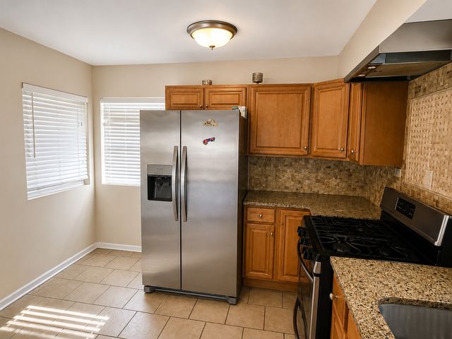 8124 S Wabash Avenue, Chicago, IL 60619