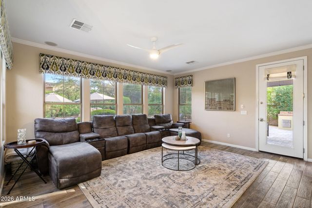 3729 E Robin Lane, Phoenix, AZ 85050