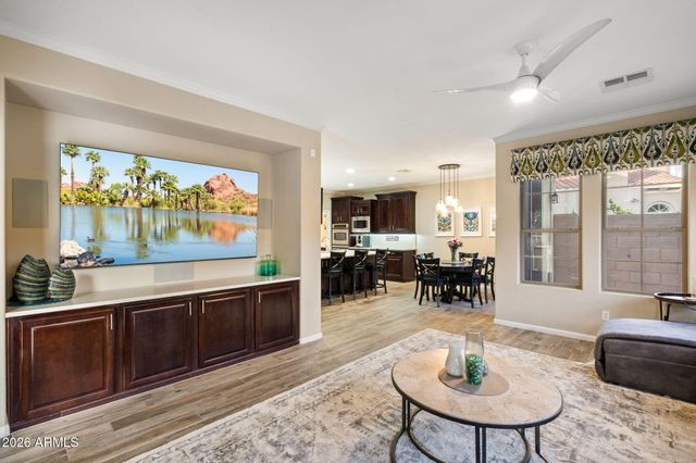 3729 E Robin Lane, Phoenix, AZ 85050