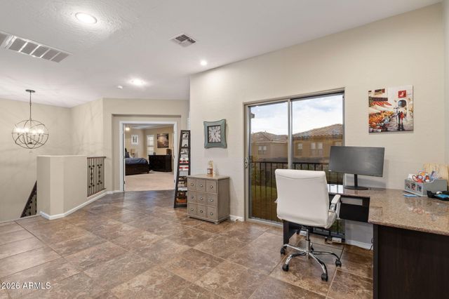 3729 E Robin Lane, Phoenix, AZ 85050