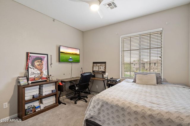 3729 E Robin Lane, Phoenix, AZ 85050