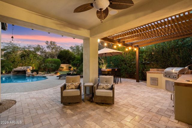 3729 E Robin Lane, Phoenix, AZ 85050