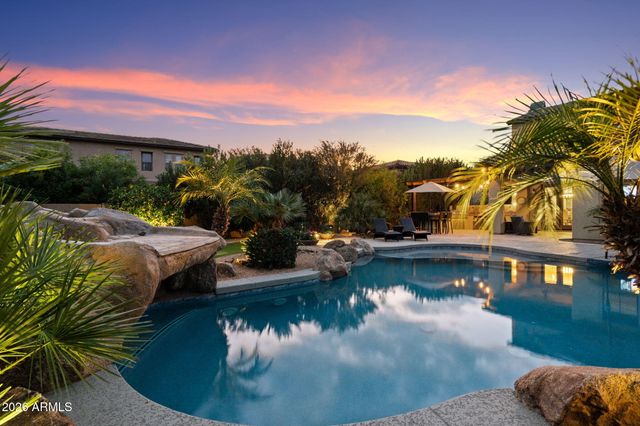 3729 E Robin Lane, Phoenix, AZ 85050